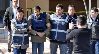 İzmir'de 8 Yıl Önce Öldürülen Kadının Cinayet Şüphelisi Diyarbakır'da Yakalandı