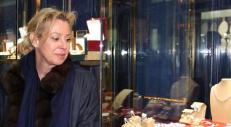 (Özel Haber) Interpol'ün Aradığı Mücevherlerini İstanbul'da Buldu