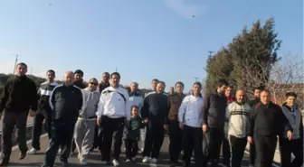 AK Gençlerle Yürüdüler