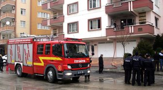 Apartmanda Çıkan Yangın Korkuttu
