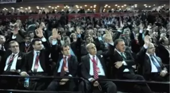 CHP'de Tüzük Değişikliği Kabul Edildi