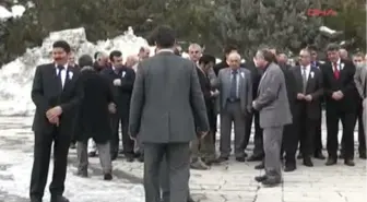 Hakkari'de Vergi Haftası Kutlamaları Başladı