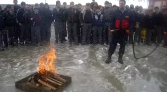 Taşköprü M.s.e. Endüstri Meslek Lisesinden Deprem ve Yangın Tatbikatı