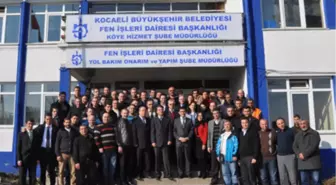 Akman, Personel İle Vedalaştı