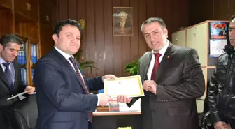 Şenkaya'da Vergi Rekortmenleri Ödüllendirildi