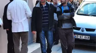 Cezaevindeki Eşini Ziyaret Etti, Yakalandı