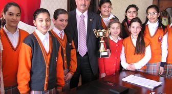 Malatya Birincisi Halk Oyunları Ekibinden Başkan Katırcı'ya Ziyaret