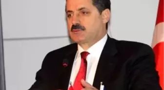 Bakan Faruk Çelik, Gurur Gününü İki Bakanla Paylaştı