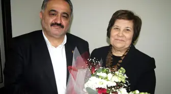 Nazilli Ticaret Borsasından Bayan Meclis Üyesine Jest