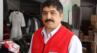 Kızılay Kırşehir Sevgi Çarşısında Giyindirmeye Devam Ediyor