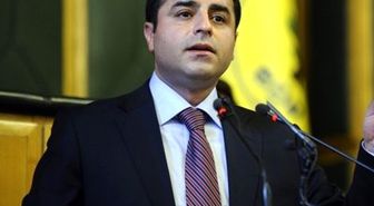 Bdp Eşbaşkanı Demirtaş, 'Elma Şekeri Değil Statü' İstedi