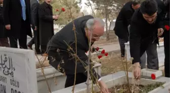 Erzincan Depremi'nde Hayatını Kaybedenler Anıldı