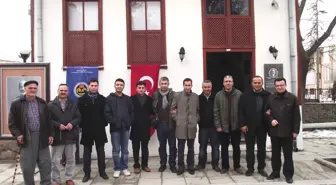 Yozgat Pergel Derneği Üyeleri Mehmet Akif Ersoy'un Evini Ziyaret Etti