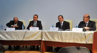 Gümüşhane Üniversitesi'nde 'Sivil Bir Anayasaya Doğru' Konulu Panel