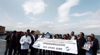 Ölen Sağlıkçılar Anısına Denize Karanfil