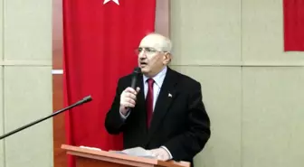 Gürgür, Salihli'de Konferans Verdi