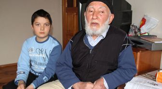 Öğretmen ve Arkadaş Dayağı Okuldan Soğuttu