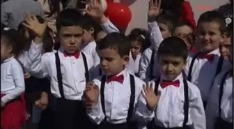 Gülben Ergen, 9'uncu Anaokulunu Açarak Moral Buldu