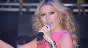 Hadise Eskişehirlileri Coşturdu
