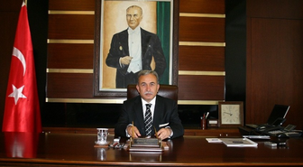 Vali Büyük Şehit Yakınları ve Gazilere Devlet Övünç Madalyası Verecek