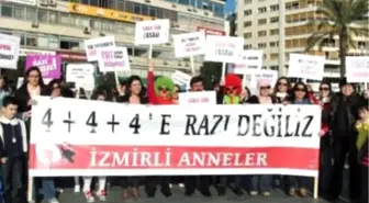 'İzmirli Anneler'den '4+4+4'e Emzikli Protesto