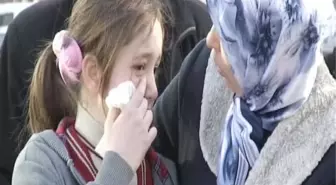 Kaza Yapan Araçtaki Kız Şoka Girdi