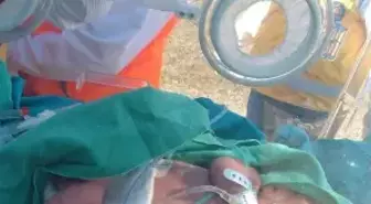 Kulu'da Erken Doğan Bebeğe Hava Ambulans
