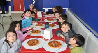 Minik Gkv'liler Pizza Yapımını Öğrendi