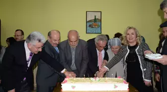 Yaşlılar Haftası Nedeniyle Yücel Huzurevi'nde Eğlence Düzenlendi