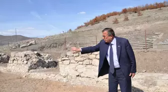 Antik Tiyatroda Kazı Çalışmaları Başlıyor