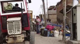 Atabağı Beldesinde Beton Parke Döşeme İşlemleri Yaz Mevsimine Kadar Tamamlanıyor