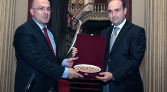 'Saray Konferansları'