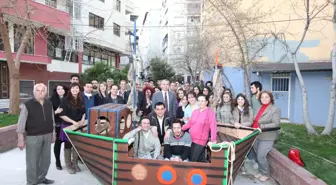Türkiye'nin İlk Tiyatro Kütüphanesi Denizli'de Açıldı