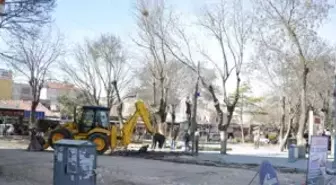 Cumhuriyet Parkı Yeniden Düzenleniyor
