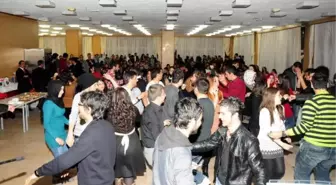 Van'da, Depremzede Çocuklara Yardım Gecesi