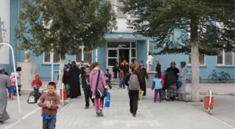 8 Öğrenci Kantinden Aldıkları Koladan Zehirlendi İddiası