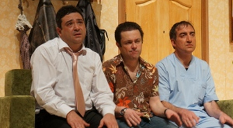 The Three Stooges Filminin Dublajı Tom, Dick ve Harry'den