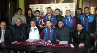 Trabzonspor Taraftarı Fenerbahçe'ye Tepkiye Hazırlanıyor