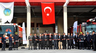 Antalya'da Altından Araç, Üstünden Uçak Geçen Pist Açıldı