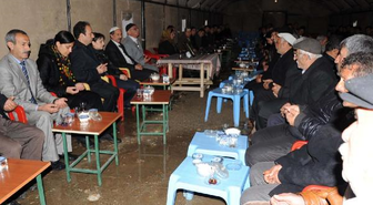 BDP'li Ata ve Baydemir PKK'lıların Taziyesinde