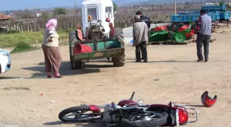 Motosiklet, Aniden Yola Çıkan Traktöre Çarptı