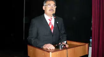 Yeşilay'dan 'Mutlu Aile ve Başarılı Çocuk' Konferansı