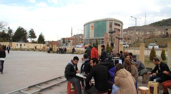 Yer Gök Aşk Dizisinin Bazı Bölümleri Kapadokya Kültür ve Sanat Merkezinde Çekildi