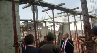Hisarcık Kaymakamı Dereköy İlköğretim Okulu İnşaatında İncelemelerde Bulundu