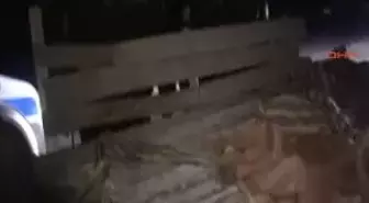 Şüpheli İki Kadın Kaçtı, Terk Edilen At Arabasını Polis Kullandı