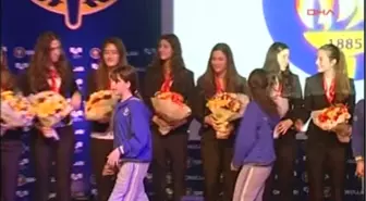 Spora Işık Tutanlar Ödüllerini Aldı (2)