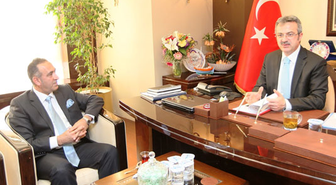 Dernekler Birliği'nden 12 Yıldızlı Kutlama