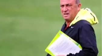 Pino, Terim'den Haber Bekliyor!