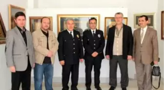 Polis Haftasında Sanatçı Polis Memurundan Naht Sergisi