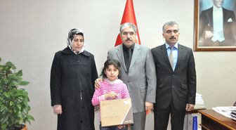 İşitme Engelli Melek Bilgisayarına Kavuştu